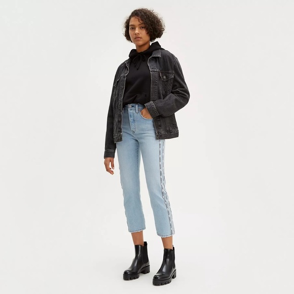 Levi’s 501° Original Sport Stripe Cropped Women’s Jeans - Picture 4 of 16
